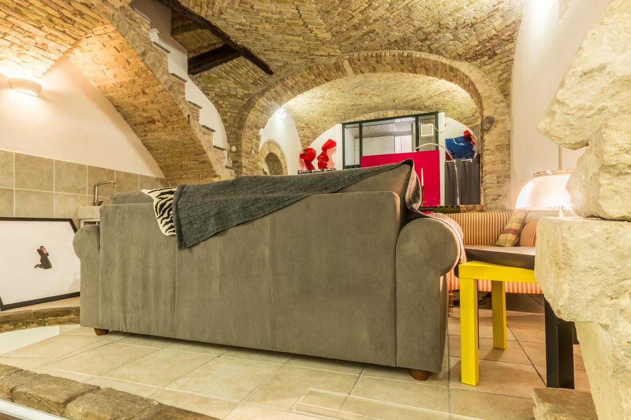 La Casa Delle Carrozze *
